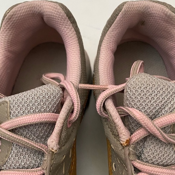 Puma Tan Pink Mesh Running Sneakers Sz 10 Preowned - Picture 11 of 11